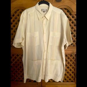 Original men’s guayabera. ❤️ Buy 3 for $30. Short sleeve.